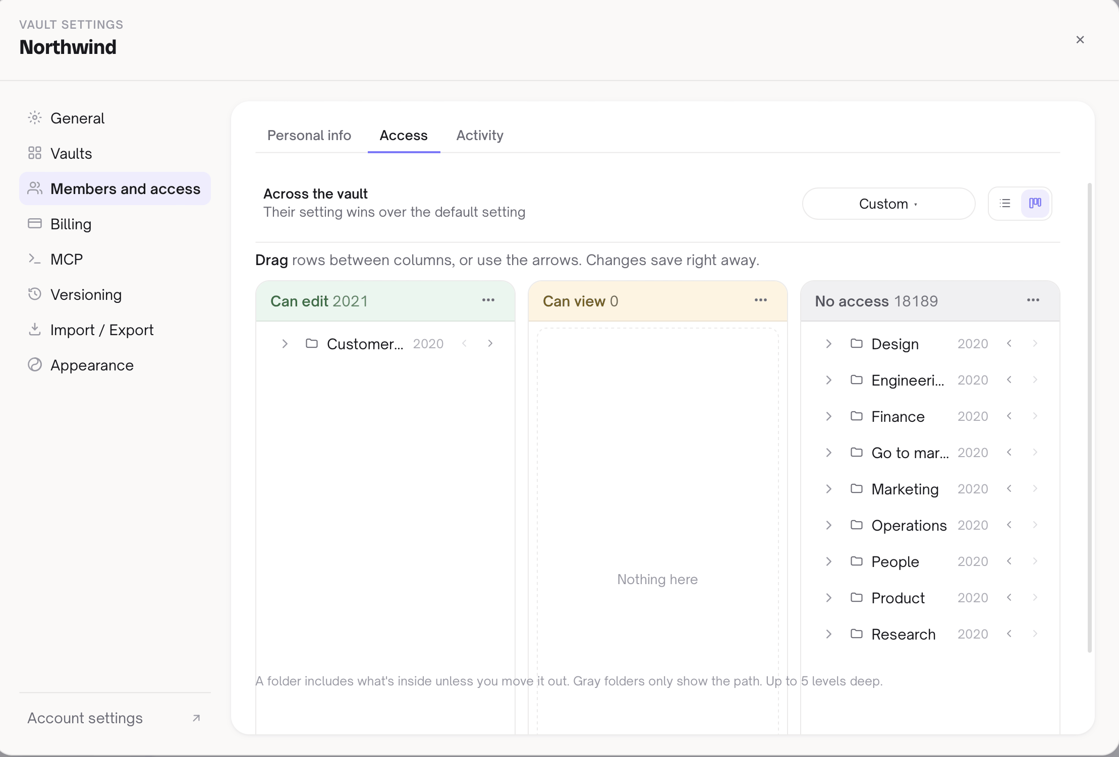 Members and access in Baalda. One member can edit Customers and has no access to the other folders.